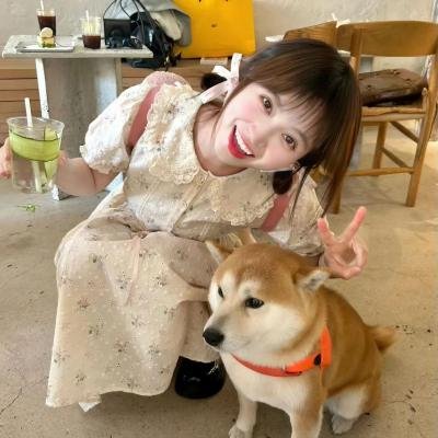 衣橱里的她1
